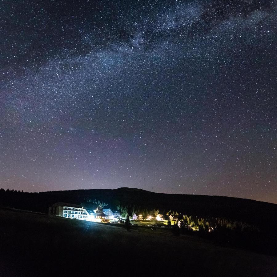 Resort Sv. František - Hotel Erlebachova Bouda Špindlerŭv Mlýn Buitenkant foto