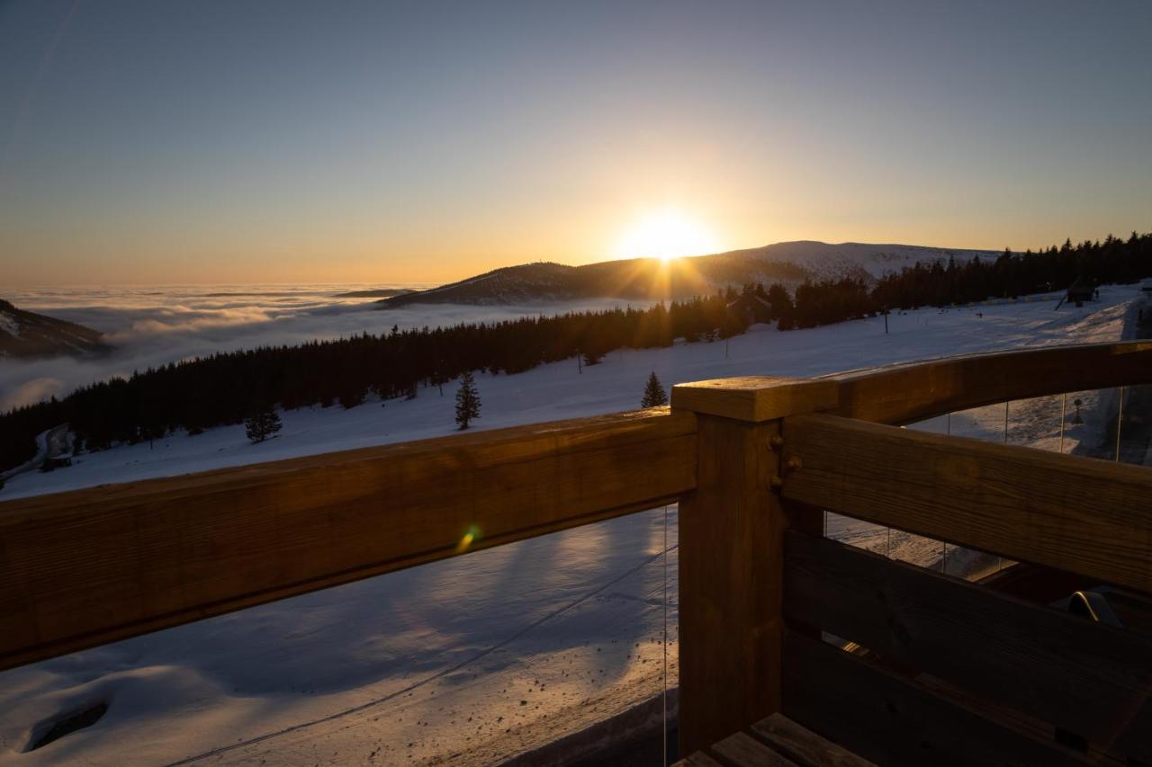 Resort Sv. František - Hotel Erlebachova Bouda Špindlerŭv Mlýn Buitenkant foto